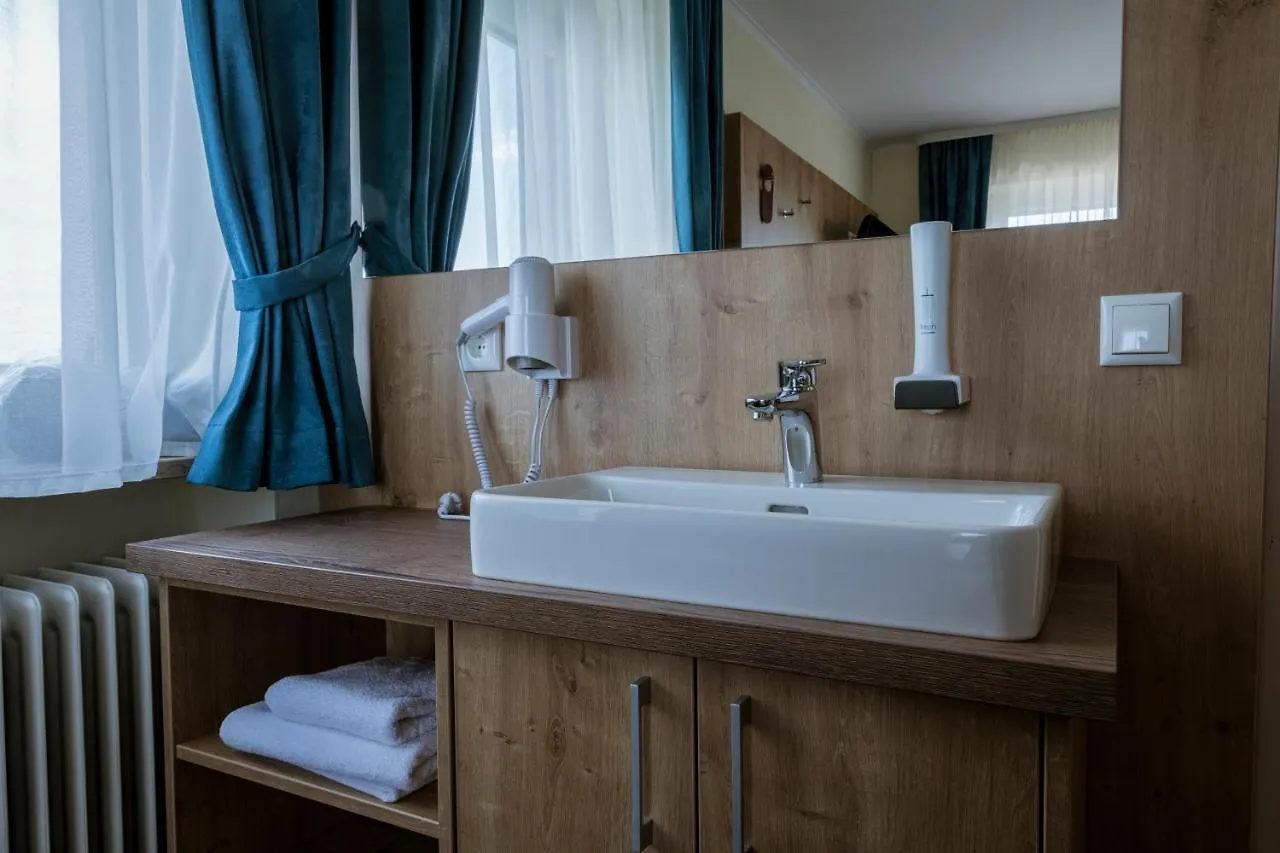 Gasthof Hotel Drei Tannen Altdorf