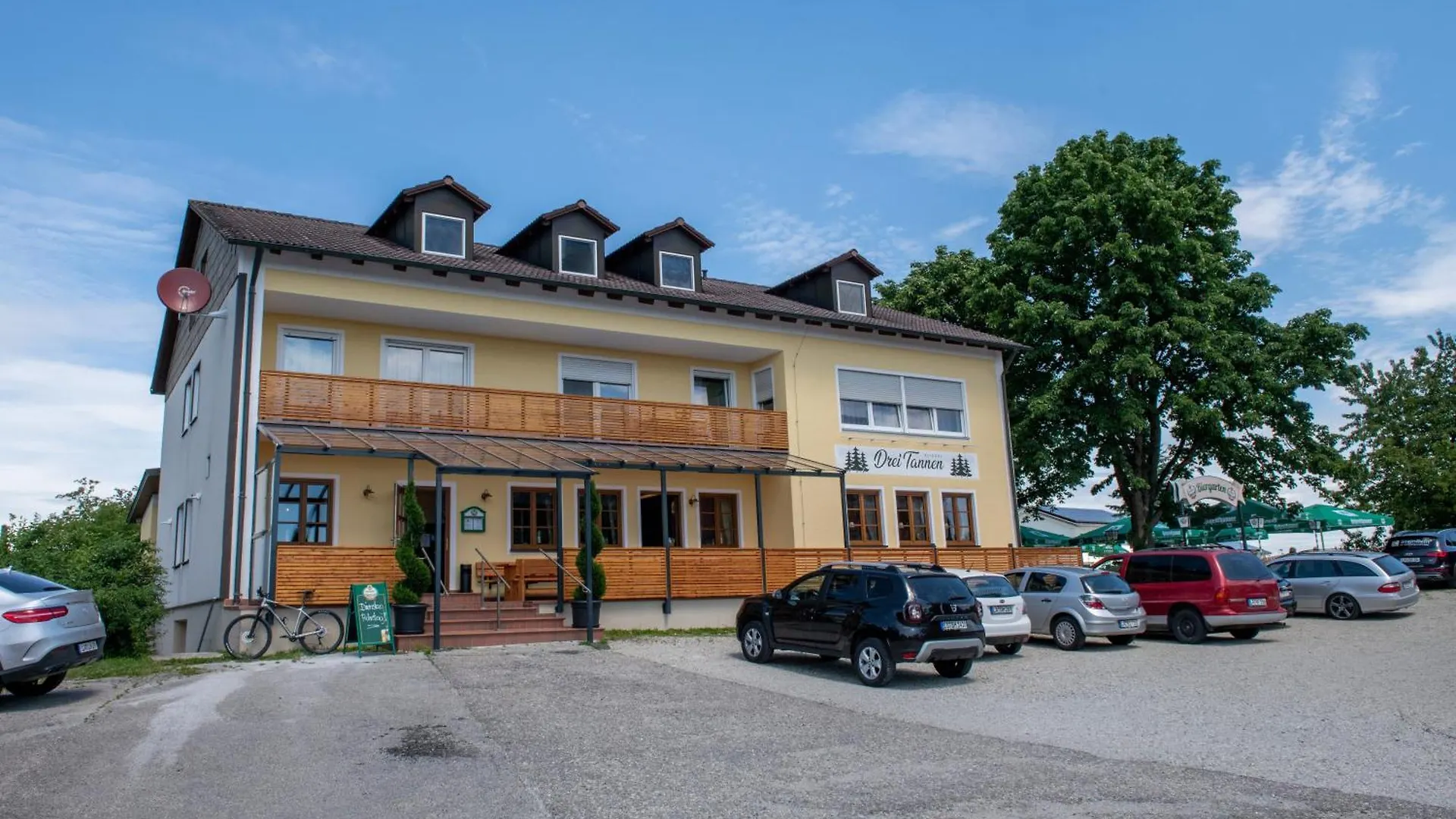 Gasthof Hotel Drei Tannen Altdorf location